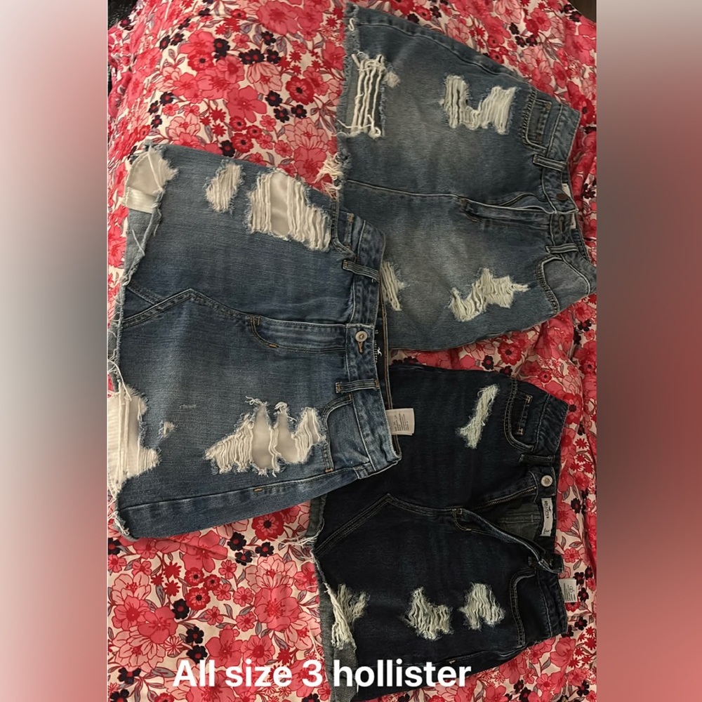 Distressed Women’s Denim Skirt - Blue